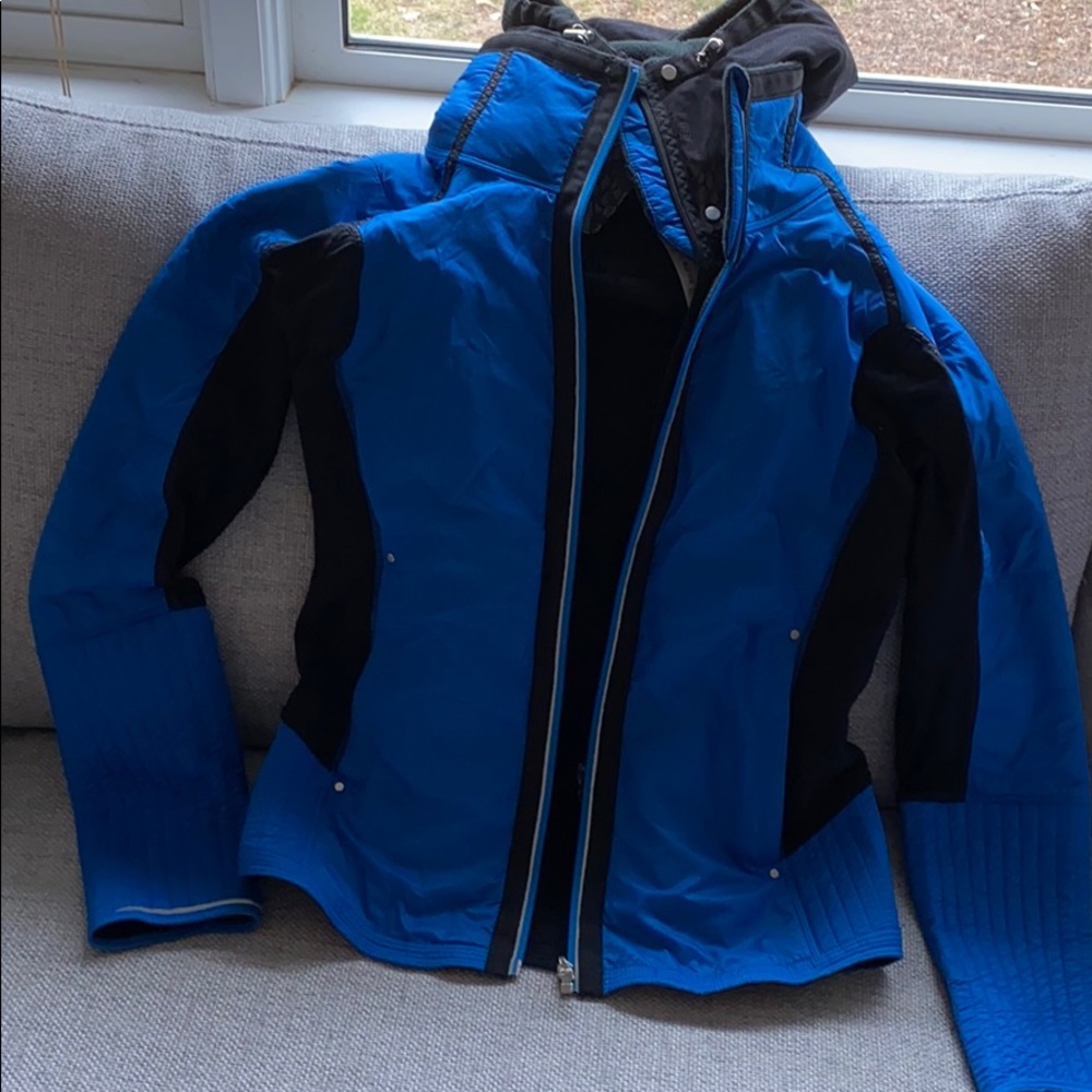 Lululemon running jacket